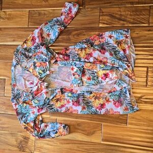 Floral 2 piece swimsuit with cover up med